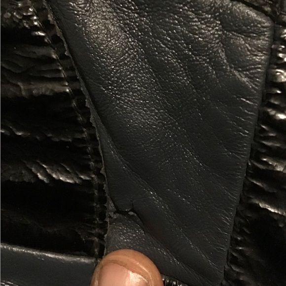 XL Chanel patched tote bag - Picture 9 of 11